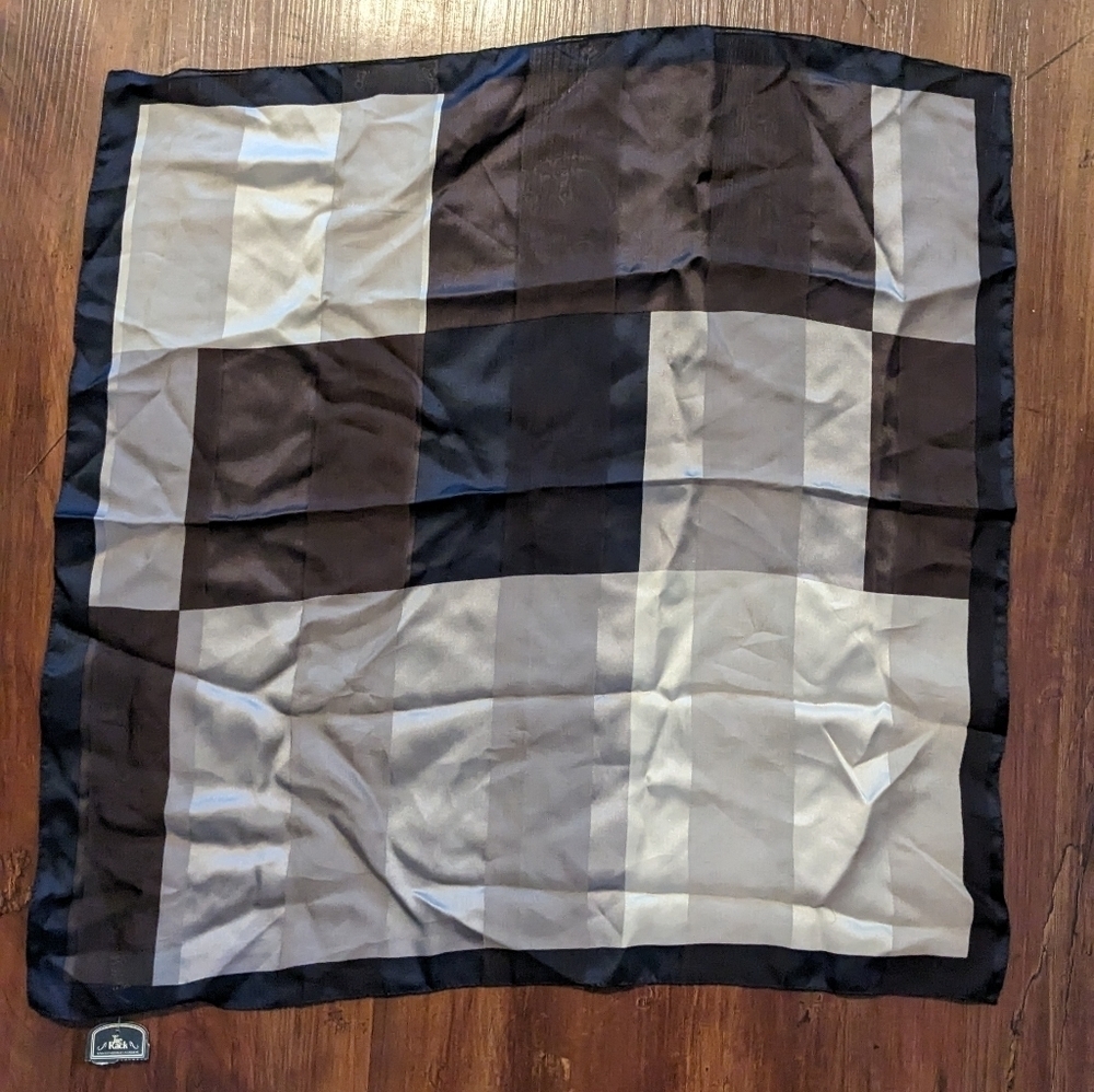 NWT Tie Rack Art‎ of Silk 100% Silk Scarf